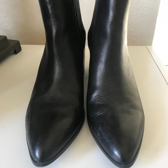 Steve Madden Booties - Picture 2 of 4